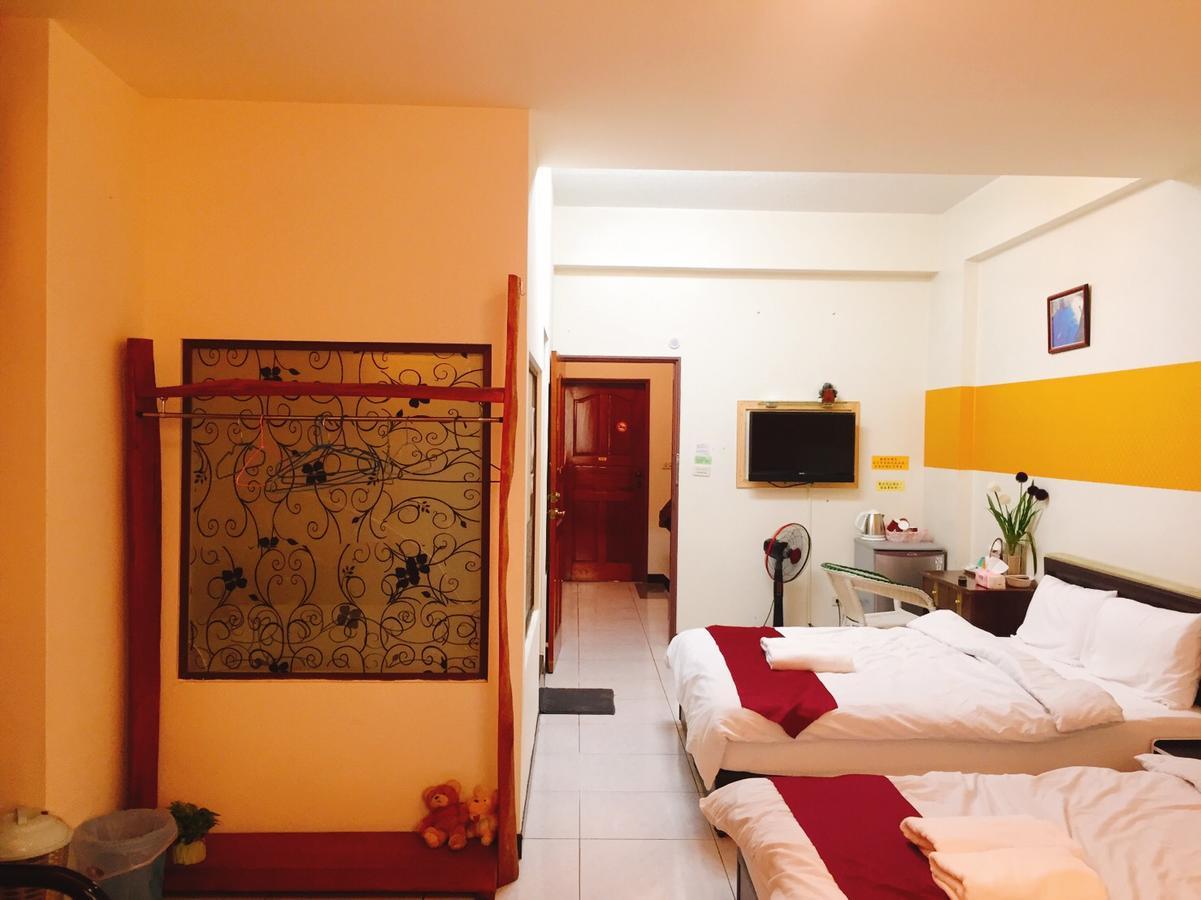 Tainan Suite 1 Экстерьер фото